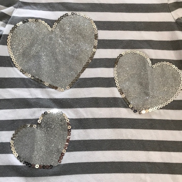 Gray and white striped tee - Picture 2 of 4